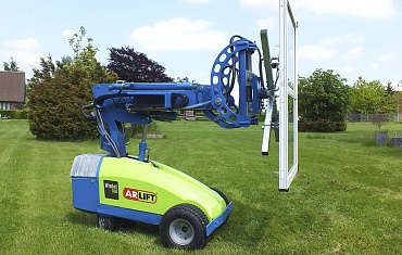 Стеклоробот Winlet