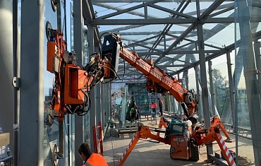 Мини-кран и манипулятор для стекла MR800